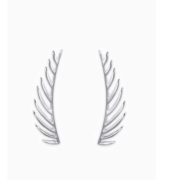 Stella & Dot Jewelry - Haven Ear Climber